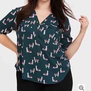 Torrid Chiffon Llama georgette top in dark green